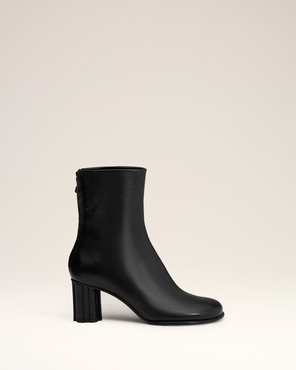 Black Leather Anatomical-toe Piano Boots