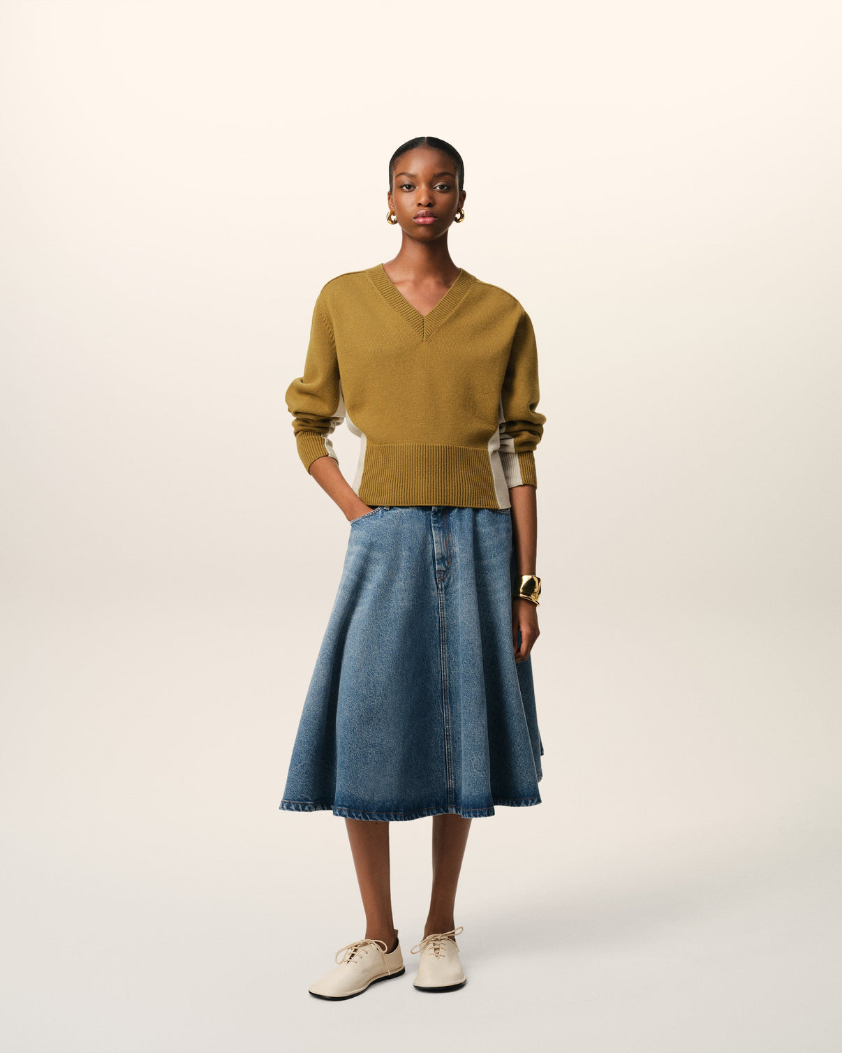 Khaki Wool Knit Bicolor V Neck Sweater